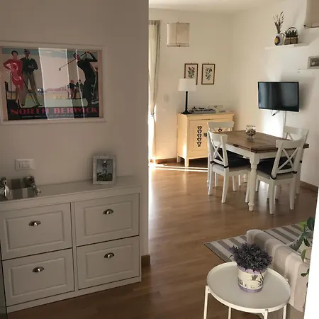 Golf Apartment