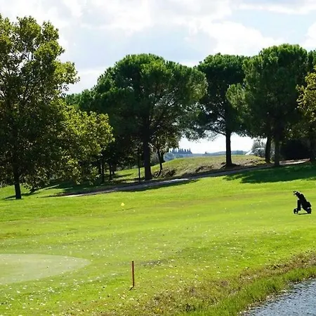 Апартаменты Golf